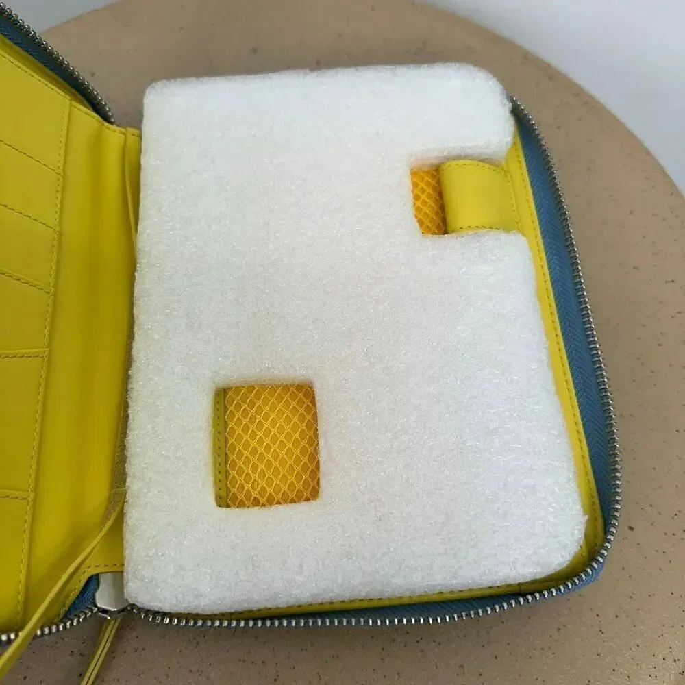 Hobonichi Techo Linton Vacances A6 Original Size